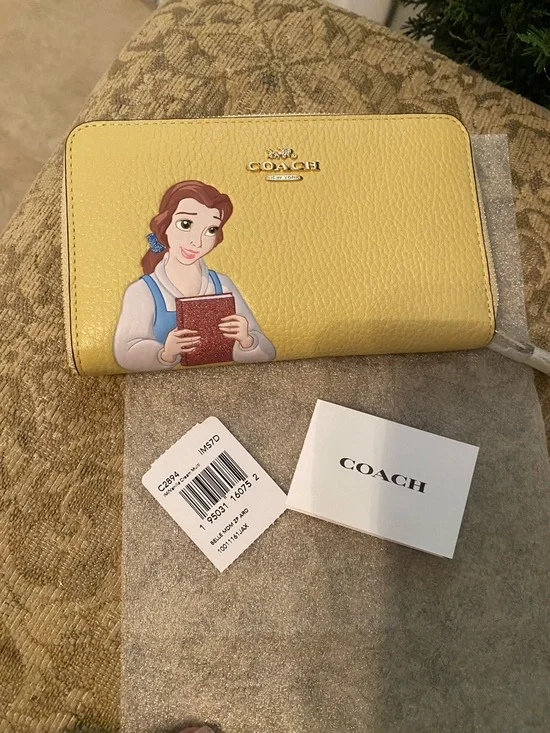 Coach Disney X Belle Medium Pebbled Leather Zip Wallet NWT - Picture 1 of 8